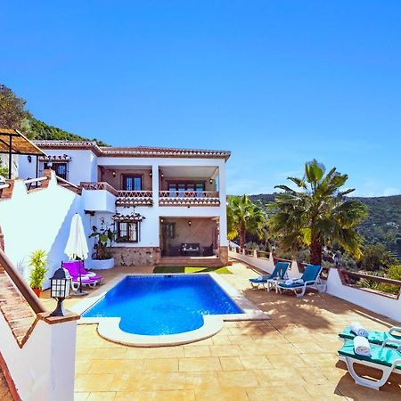 Holiday Home El Encinar Alcaucín Zewnętrze zdjęcie