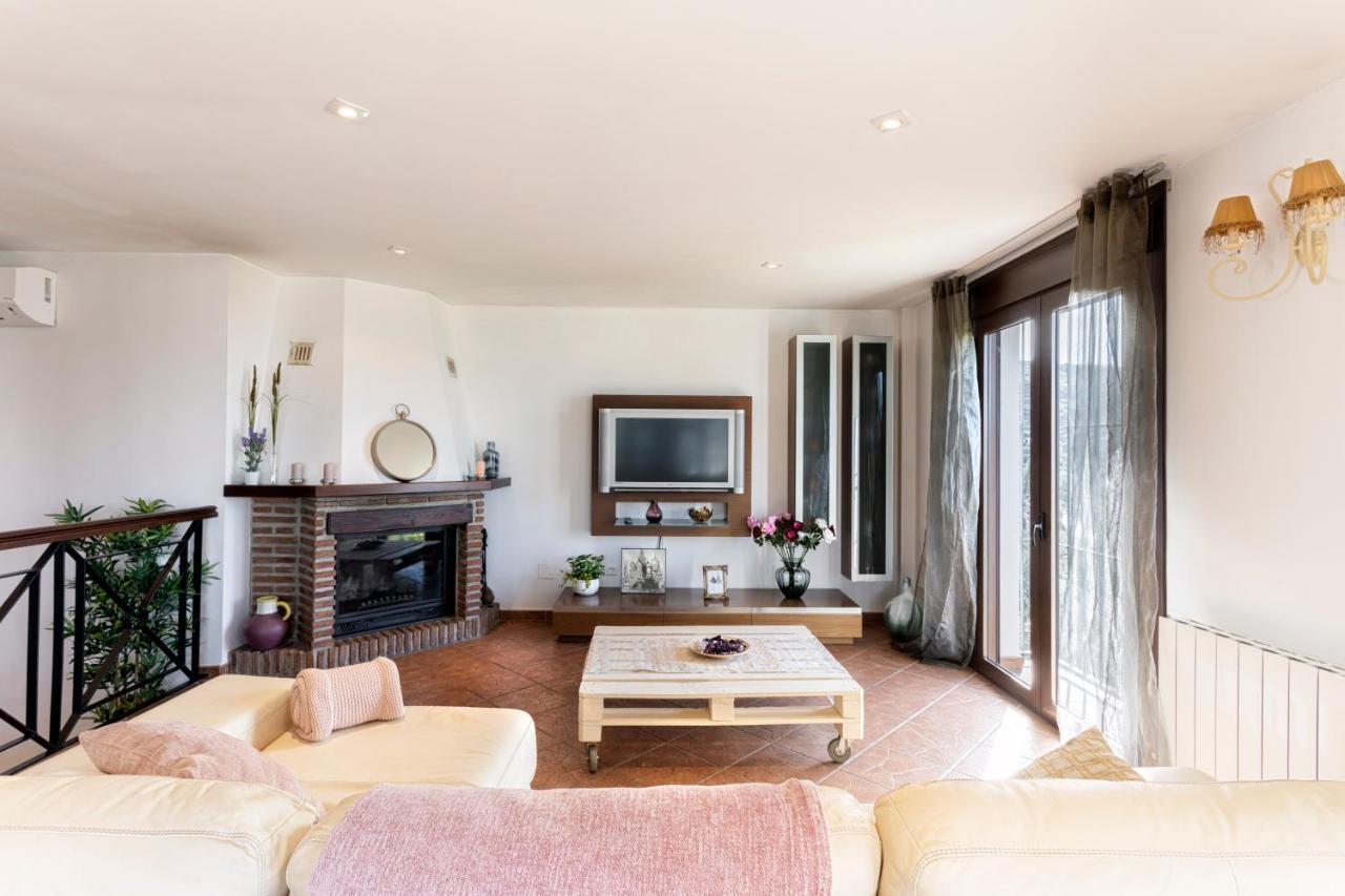 Holiday Home El Encinar Alcaucín Zewnętrze zdjęcie